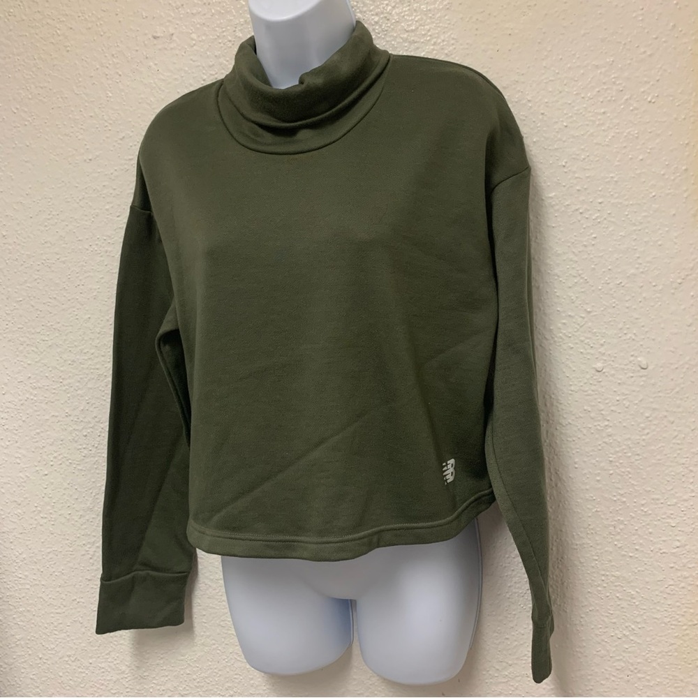 New Balance Crop Sweatshirt Women Large Long Sleeve Cowl Mock Neck Olive Green